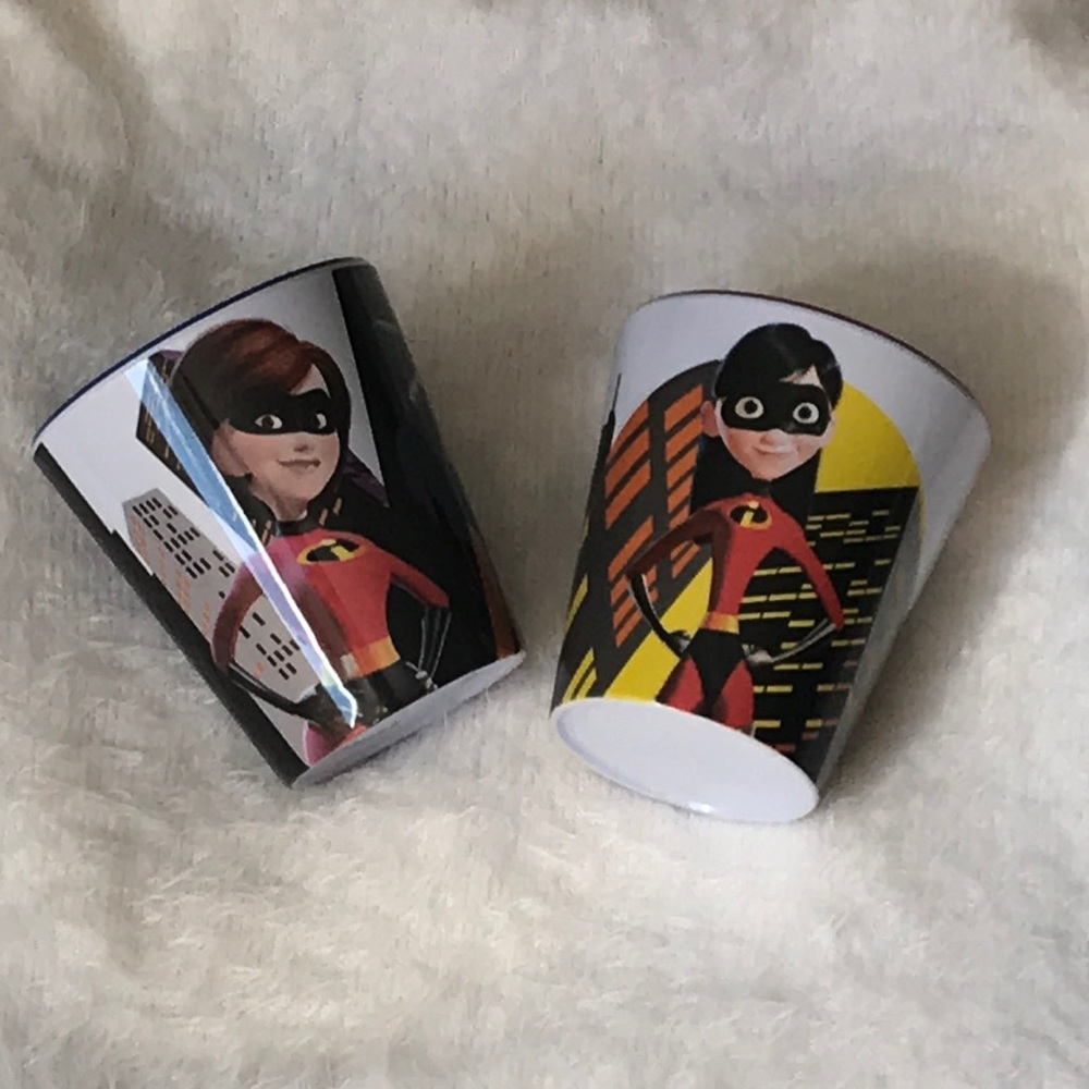 2 incredible cups